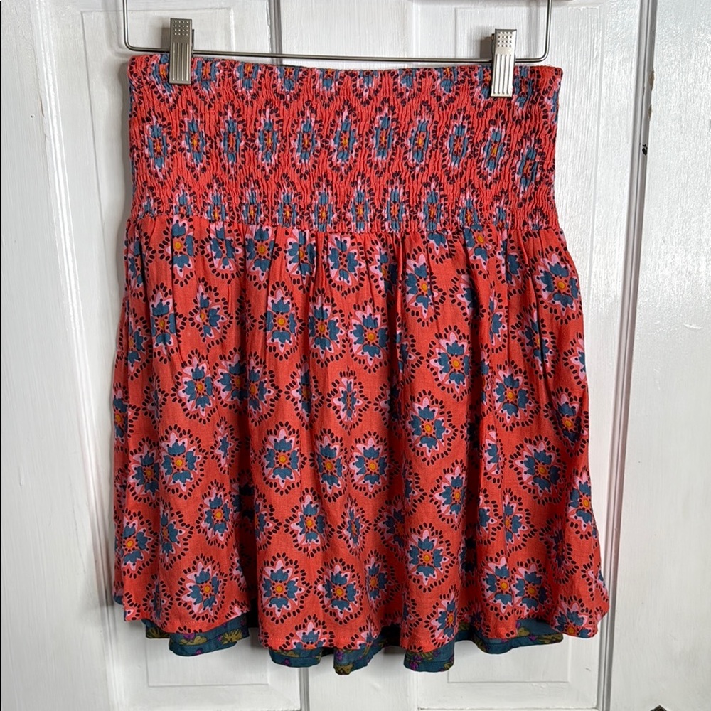 NATURAL LIFE Floral Mini Skirt in Red and Blue